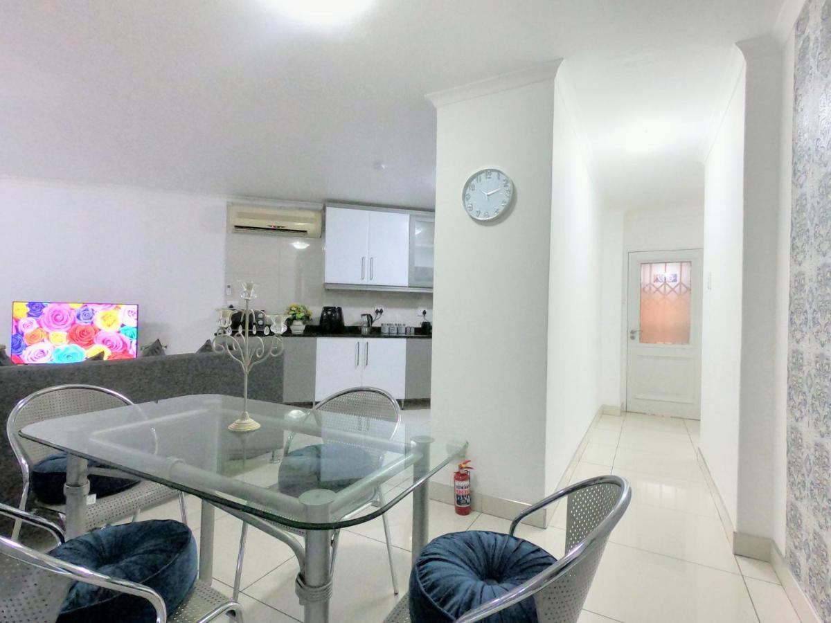 Stunning 2 Bed - Rooftop Braai Area - Sunset Views Durban Exterior photo