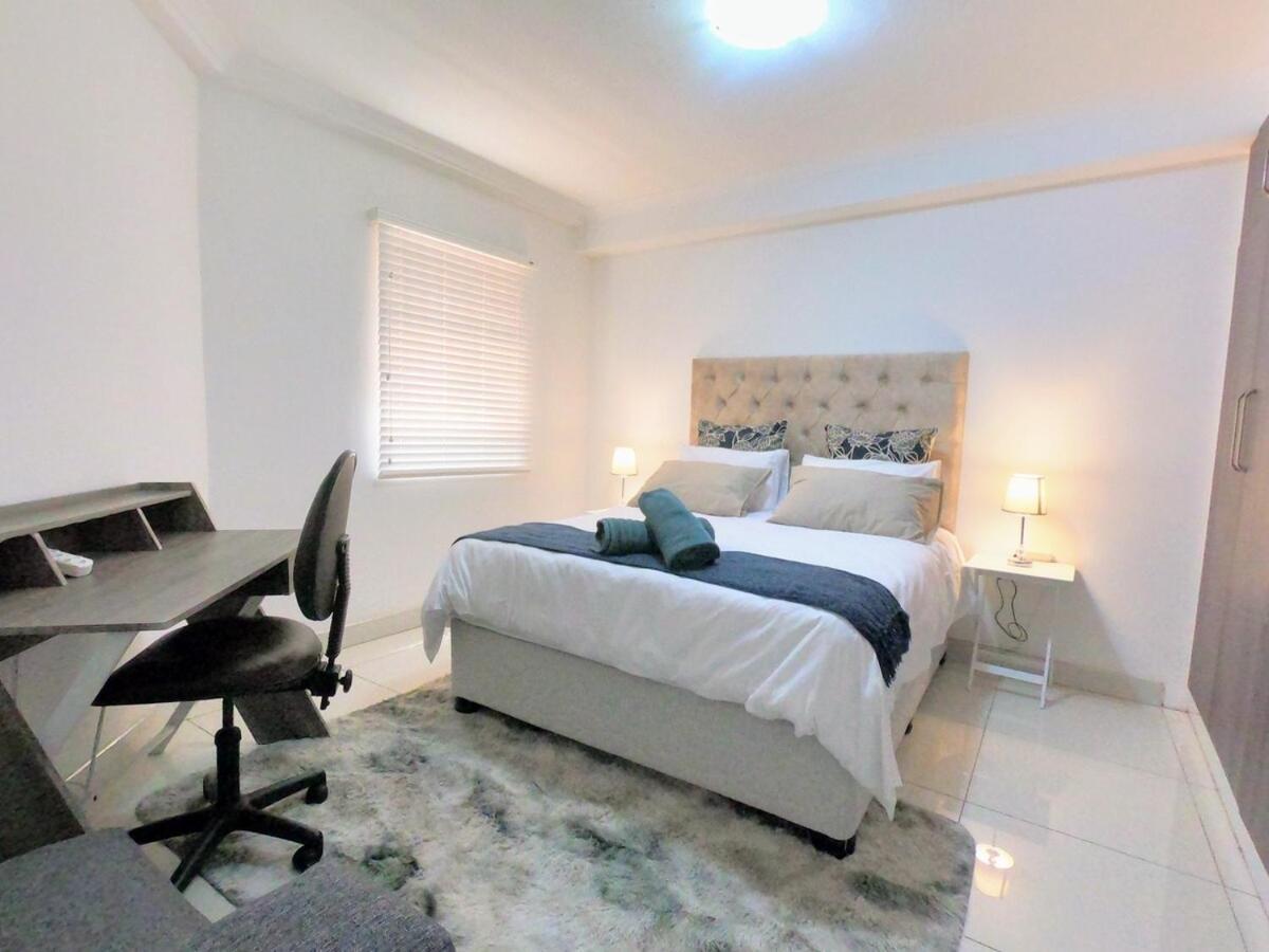 Stunning 2 Bed - Rooftop Braai Area - Sunset Views Durban Exterior photo