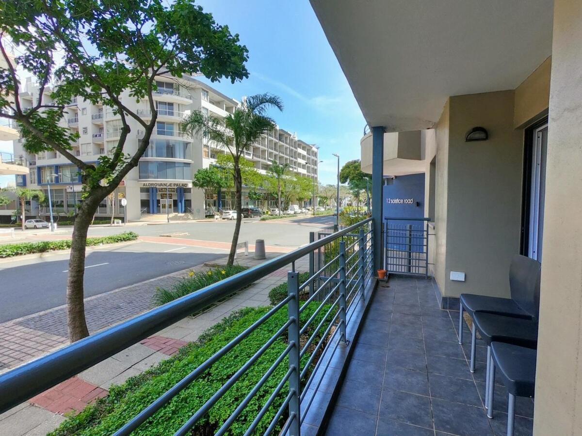 Stunning 2 Bed - Rooftop Braai Area - Sunset Views Durban Exterior photo